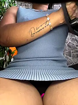 Liulee2 online show from 09/12/25, 03:12