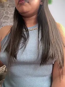 Liulee2 online show from 09/26/25, 03:49