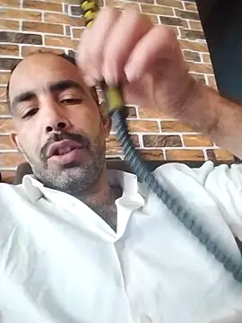 Snapshot of salimbasha chatting on 09/26/25, 08:40 salimbasha online show from 09/26/25, 08:40