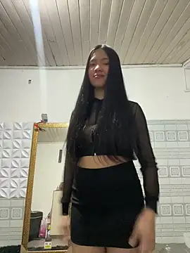 Snapshot of ashleyy20 chatting on 10/15/25, 01:39 ashleyy20 online show from 10/15/25, 01:39