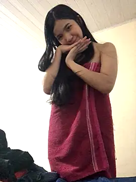 Snapshot of ashleyy20 chatting on 11/05/25, 01:49 ashleyy20 online show from 11/05/25, 01:49