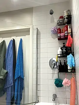 different-strokes online show from 10/13/25, 04:29