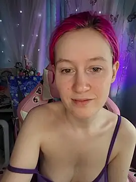Snapshot of Fuzzy_Unicorn chatting on 05/28/26, 10:23 Fuzzy Unicorn online show from 05/28/26, 10:23