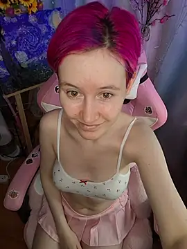 Fuzzy Unicorn online show from 07/31/26, 10:36