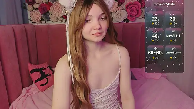 AnimeAlica18 online show from 10/29/25, 02:25