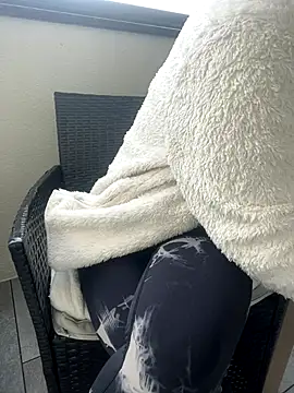 eli5566 online show from 10/22/25, 02:06