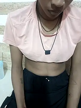 Snapshot of Geeta-satr chatting on 11/03/25, 05:03 Geeta-satr online show from 11/03/25, 05:03