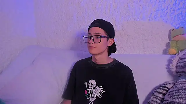 thiago kinghot online show from 09/12/25, 04:12