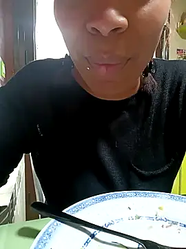 Flacidas online show from 11/06/25, 02:18