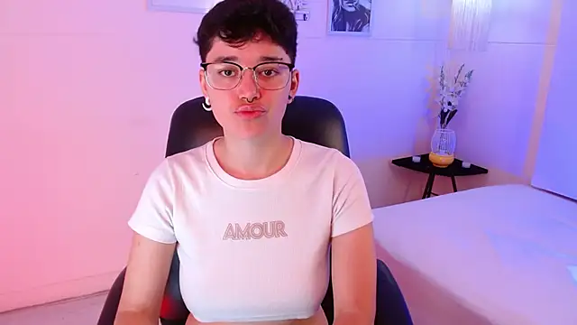 jeroharper online show from 10/06/25, 01:19