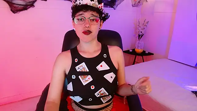 jeroharper online show from 10/31/25, 04:08