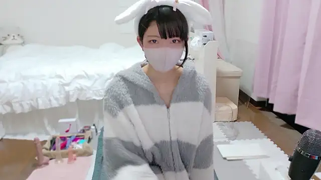 clara 6x9 online show from 10/28/25, 07:49