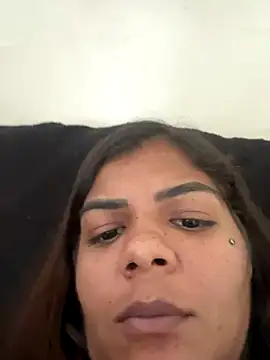 Snapshot of DiamanteNegro- chatting on 10/11/25, 05:44 DiamanteNegro- online show from 10/11/25, 05:44