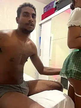 Snapshot of DiamanteNegro- chatting on 11/15/25, 10:26 DiamanteNegro- online show from 11/15/25, 10:26