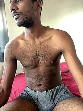 Snapshot of DiamanteNegro- chatting on 11/20/25, 05:12 DiamanteNegro- online show from 11/20/25, 05:12