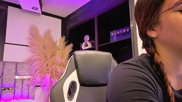 AlliceLover online show from 07/27/26, 11:50