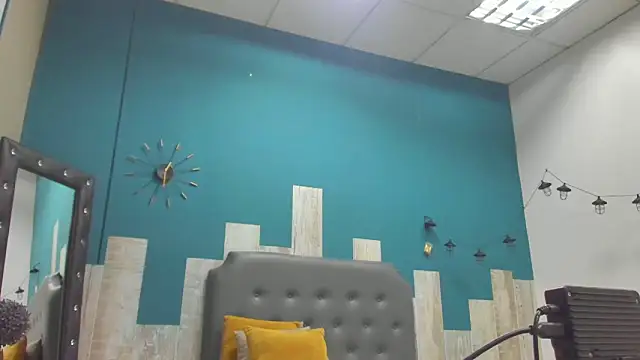 Ian1  online show from 11/12/25, 12:05