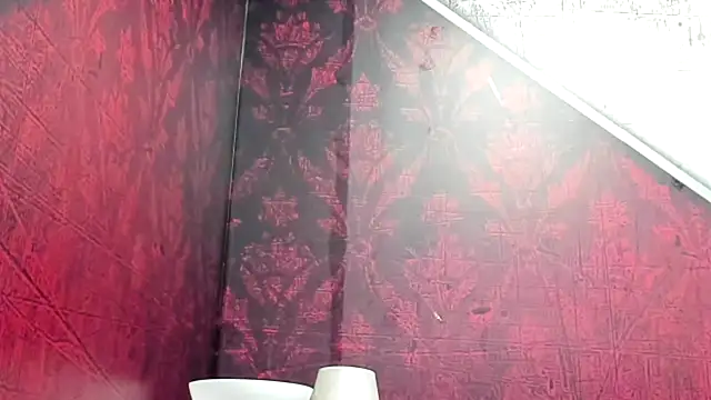 Ian1  online show from 11/17/25, 12:22