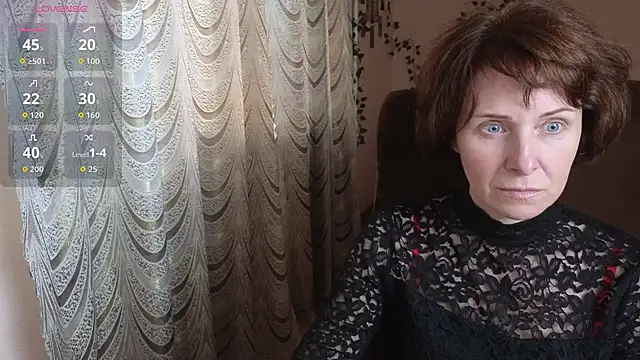 Lia Tito online show from 10/21/25, 01:01