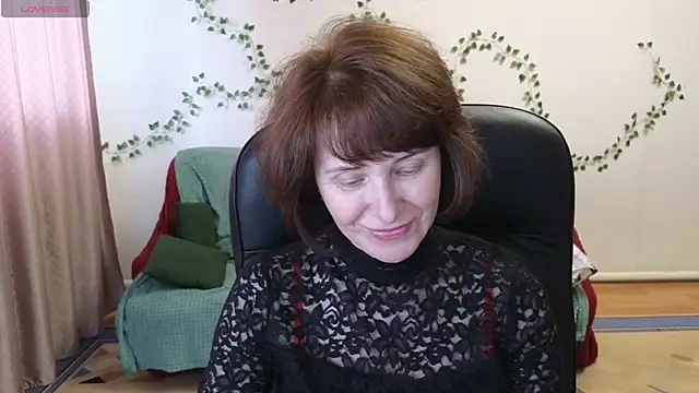 Snapshot of Lia_Tito chatting on 04/22/26, 10:28 Lia Tito online show from 04/22/26, 10:28