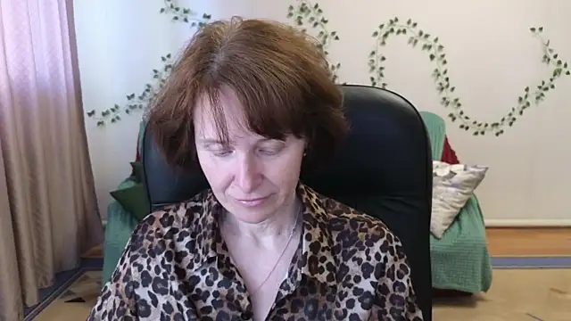 Snapshot of Lia_Tito chatting on 05/16/26, 11:20 Lia Tito online show from 05/16/26, 11:20