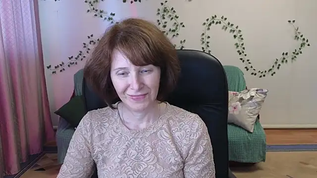 Snapshot of Lia_Tito chatting on 06/08/26, 01:00 Lia Tito online show from 06/08/26, 01:00