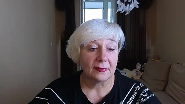 Milana Milky online show from 10/19/25, 06:03