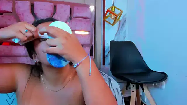 SamaelAndLilitt online show from 10/08/25, 10:24