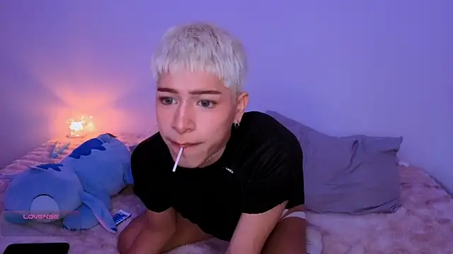 taichi bluy online show from 09/13/25, 01:00