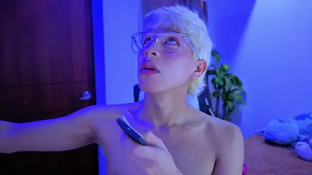 taichi bluy online show from 11/21/25, 10:08