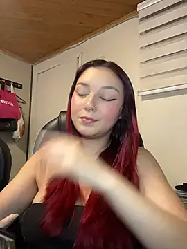 Karen18 boobs online show from 06/25/26, 05:12