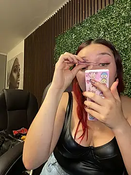 Karen18 boobs online show from 07/18/26, 11:19