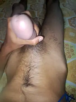 loveblzz online show from 10/23/25, 07:45