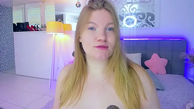 AshleyJoness online show from 11/16/25, 05:57