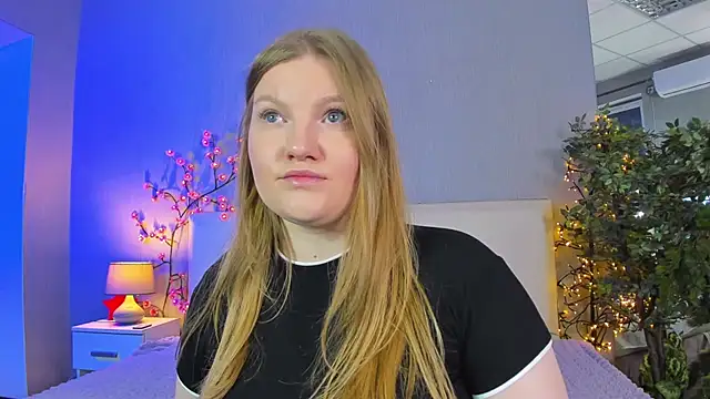 AshleyJoness online show from 05/17/26, 05:16