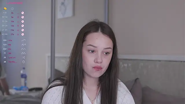 chillgirll online show from 05/18/26, 04:40