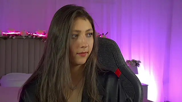 Mary Miiller online show from 09/28/25, 09:25