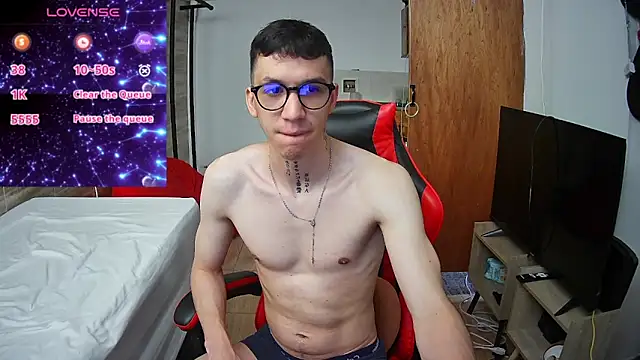 angelicious  online show from 11/03/25, 12:50