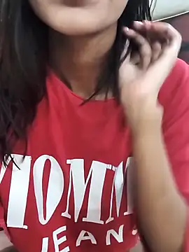 RENUKA RAJPUT online show from 11/23/25, 02:39