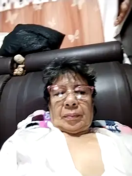 OliviaMorris1 online show from 10/29/25, 09:11