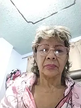 OliviaMorris1 online show from 05/24/26, 10:53