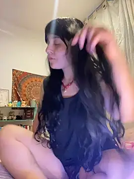 Snapshot of Abril_thompson98 chatting on 12/05/25, 03:15 Abril thompson98 online show from 12/05/25, 03:15