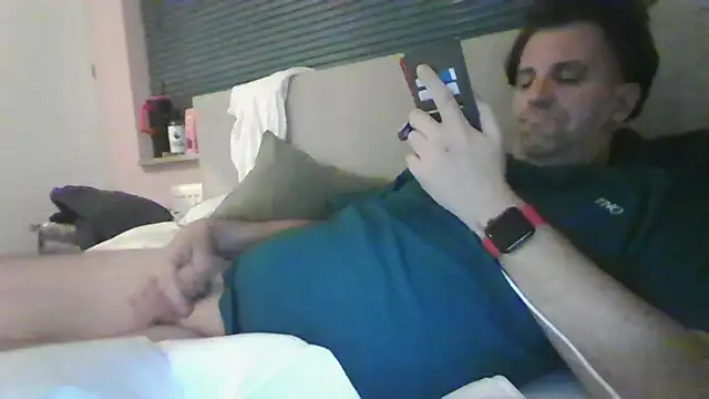 Snapshot of JasperGeil chatting on 09/27/25, 11:43 JasperGeil online show from 09/27/25, 11:43