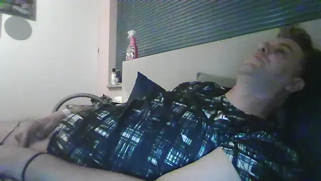 Snapshot of JasperGeil chatting on 10/11/25, 11:14 JasperGeil online show from 10/11/25, 11:14