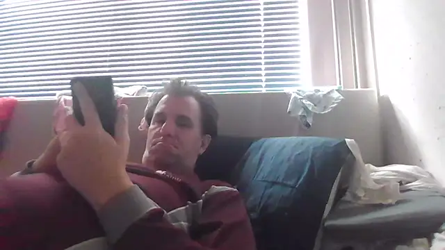 Snapshot of JasperGeil chatting on 10/27/25, 12:09 JasperGeil online show from 10/27/25, 12:09