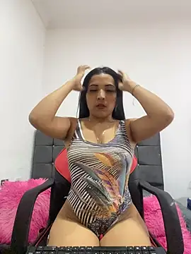 Snapshot of Rosa_25x chatting on 04/10/26, 12:54 Rosa 25x online show from 04/10/26, 12:54