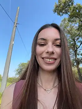 Amelie Crosby online show from 07/27/26, 01:29