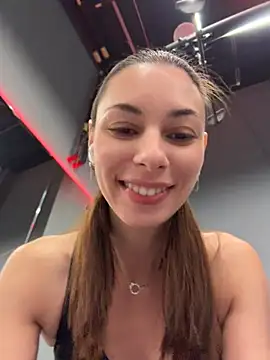Amelie Crosby online show from 07/28/26, 02:13