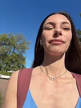 Amelie Crosby online show from 07/30/26, 01:43