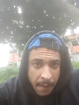 Snapshot of Veww1313 chatting on 10/11/25, 10:47 Veww1313 online show from 10/11/25, 10:47